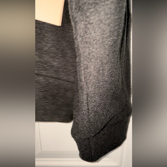 NWT Daydream Nation Real Like The Movies Black & White Sweatshirt - Picture 11 of 13